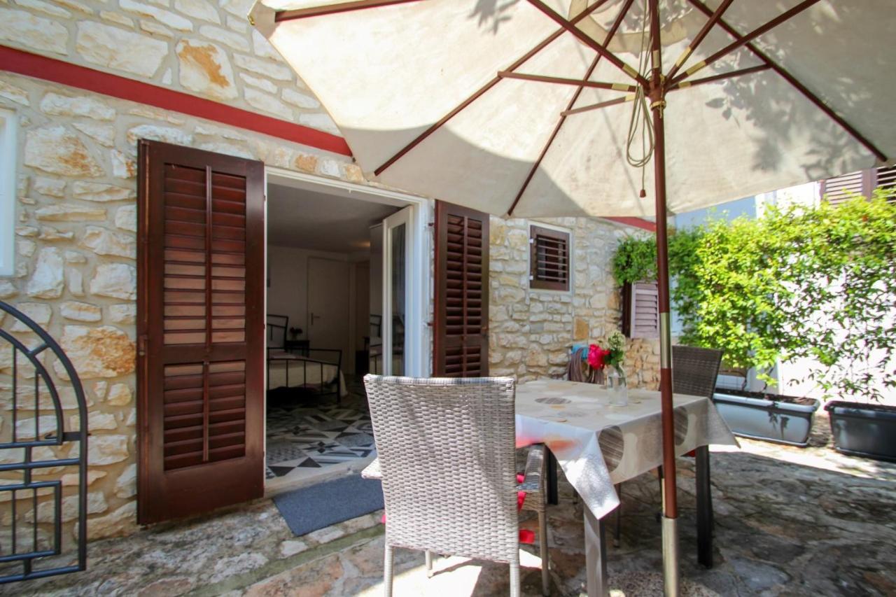 Carla Guest House Novigrad  Luaran gambar